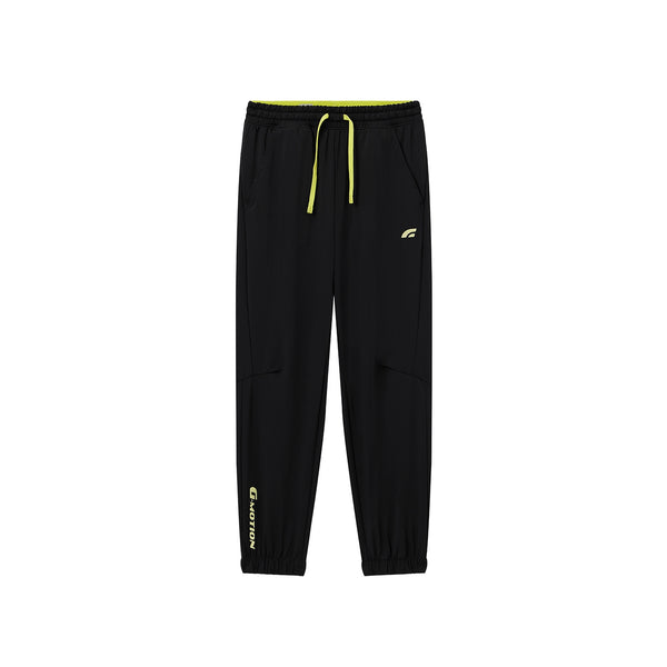 Junior Mid-Rise Regular Tapered Fit Elastic Waist Jogger